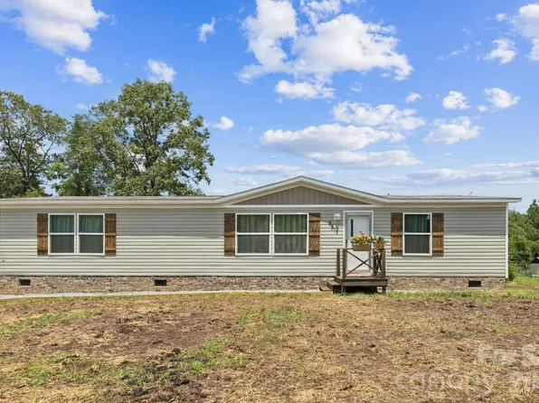 881 Hines Rd, Mooresboro, NC 28114