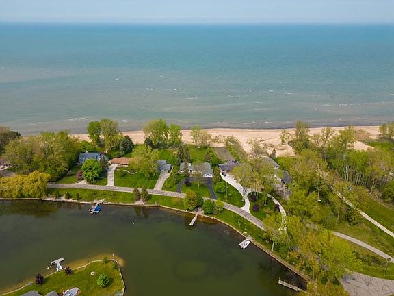 2nd image of 9740 N Shore Dr