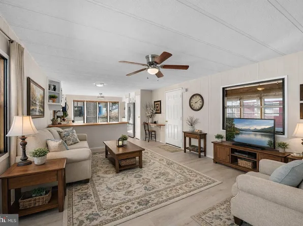 30217 Holly Ln, Lewes, DE 19958