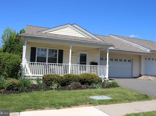 181 W Harmony Dr #39, Pottstown, PA 19464