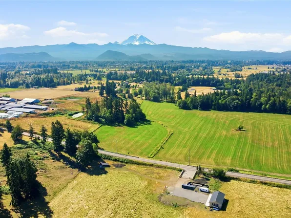 23028 SE 400th St, Enumclaw, WA 98022