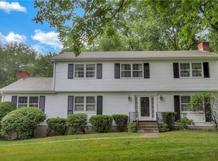 27 Miller Rd, Darien, CT 06820