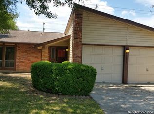 11071 White Sands St, Live Oak, TX 78233