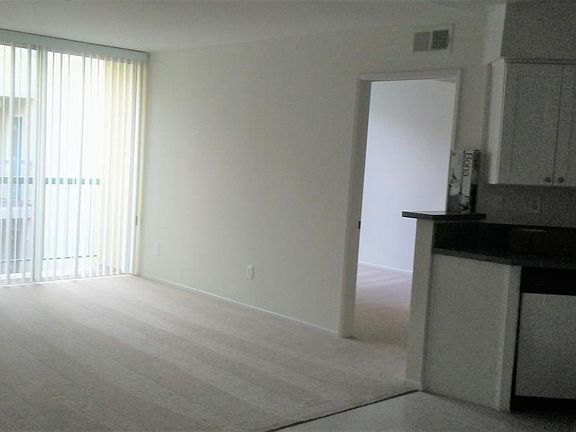 2nd image of 2040 Fair Park Ave APT 408