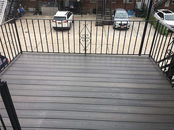 2nd image of 2628 Brown St