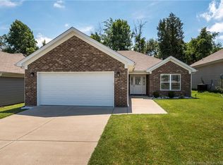 8016 Meyer Loop, Sellersburg, IN 47172