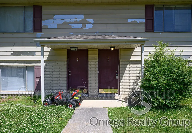 208 Rolling Mill St #7 — Photo 2