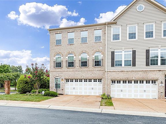 2nd image of 500 Siena Ln #D