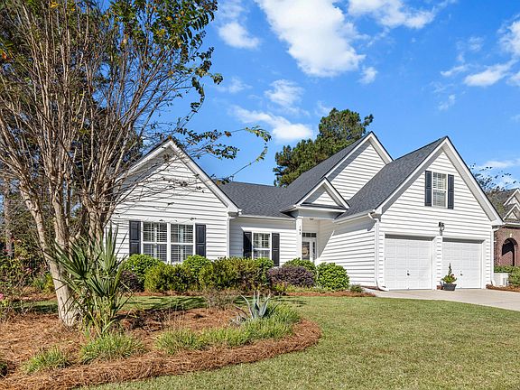 2nd image of 105 Long Cove Bnd