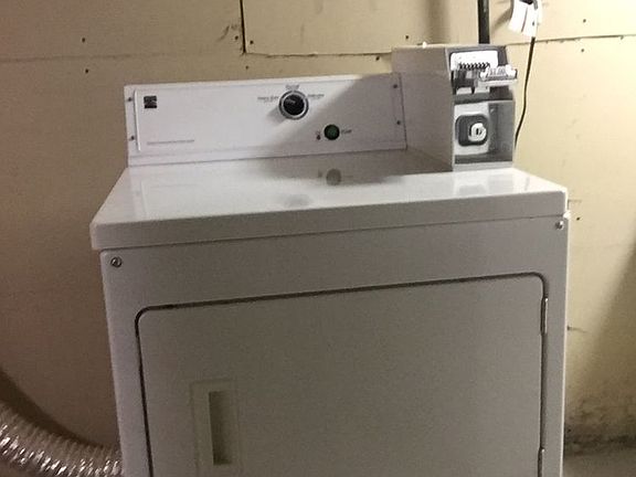 5th image of 99 Vernon Ave APT 1