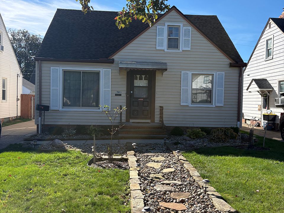2nd image of 7601 Traymore Ave