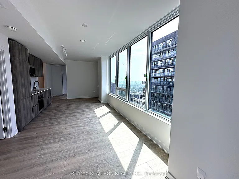 117 Broadway Ave #3202 — Photo 7