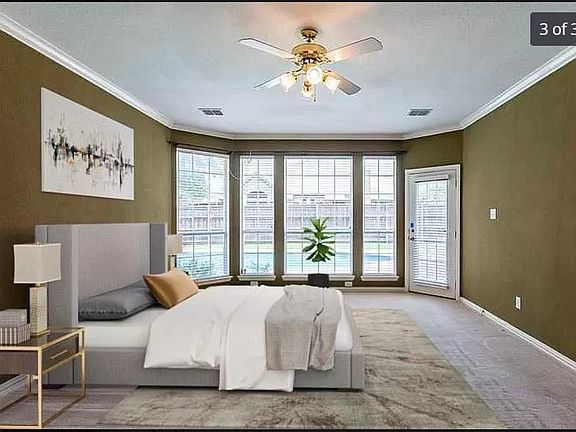 4th image of 2700 Lake Flower Dr