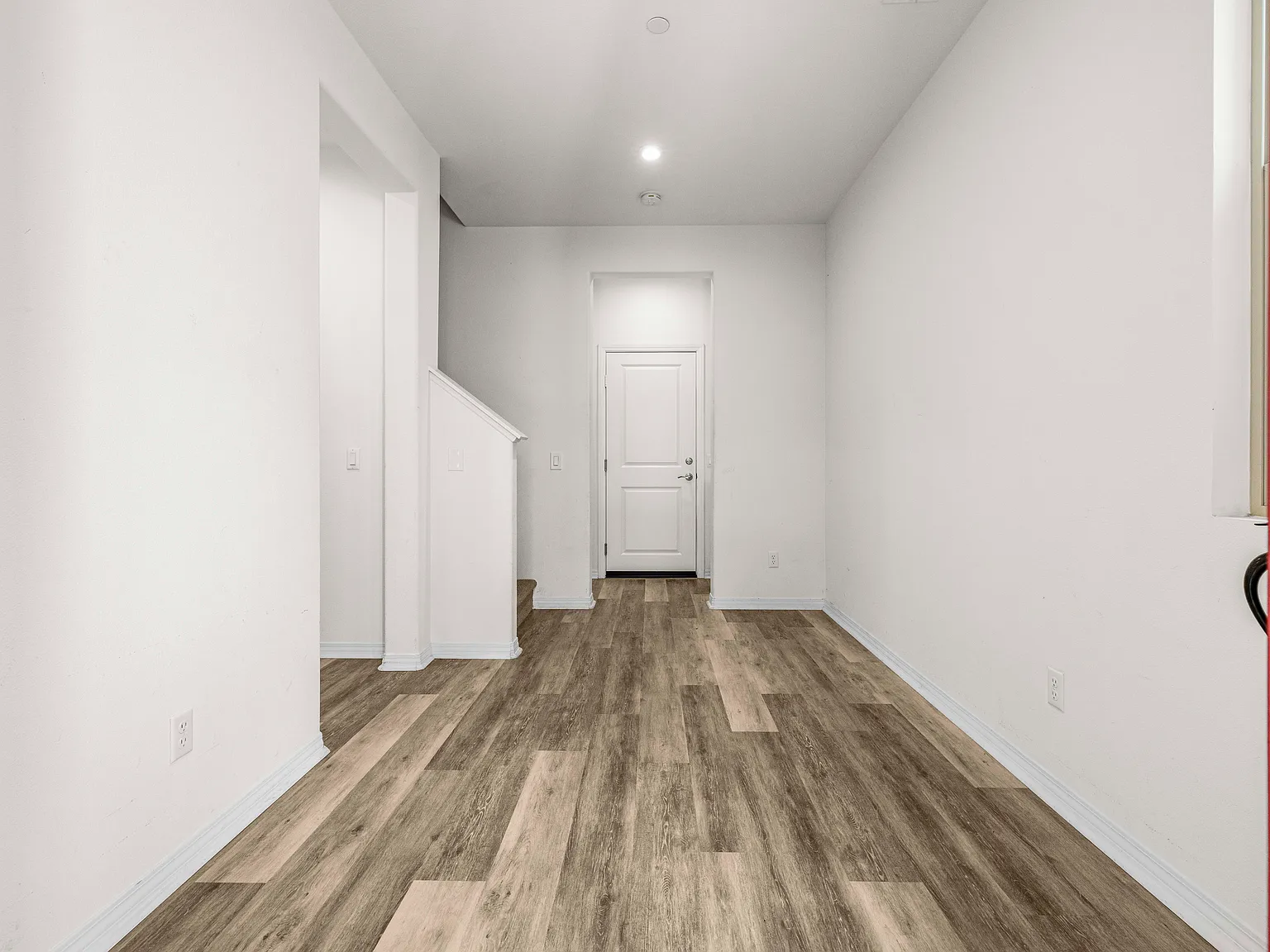 2 bed, 2.5 bath, 1497 sqft, $4,000 — Photo 2