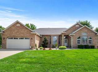 812 Alexander Dr, O Fallon, IL 62269