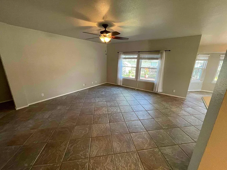 16901 Abyssinian Ln — Photo 21