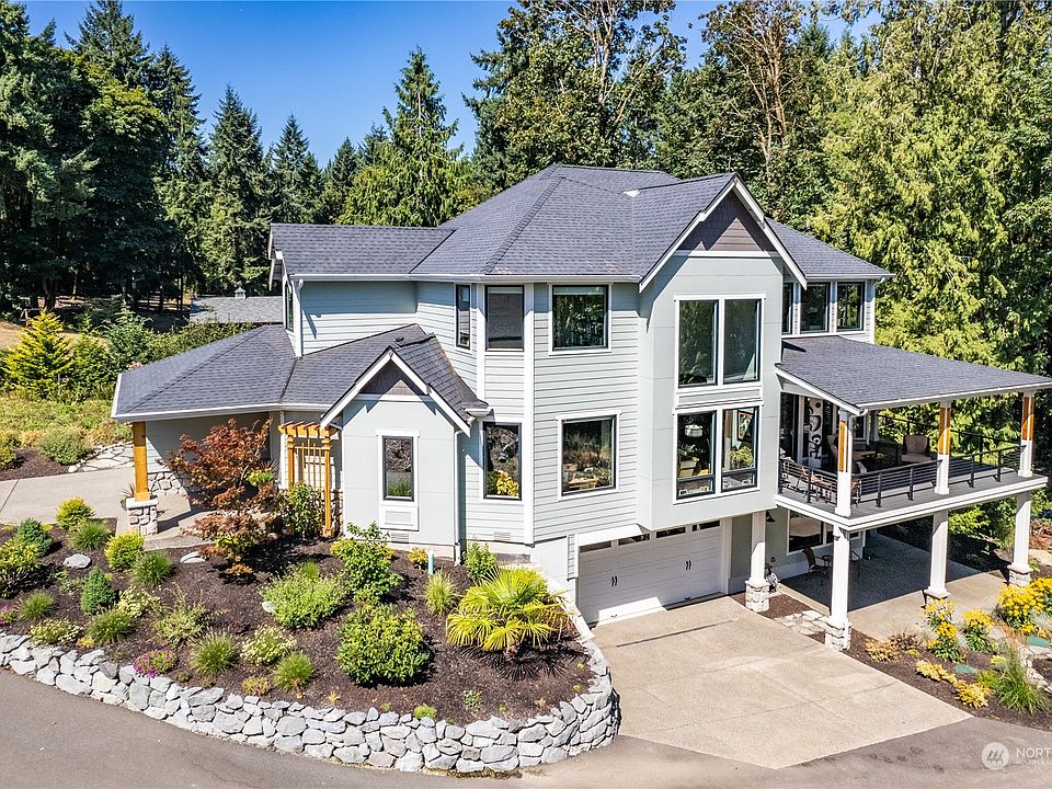 1st image of 8152 SE Crescent Bay Drive