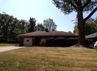 9651 W Moreland Rd, Parma, OH 44129