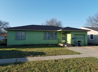 701 W 20th St, Ada, OK 74820