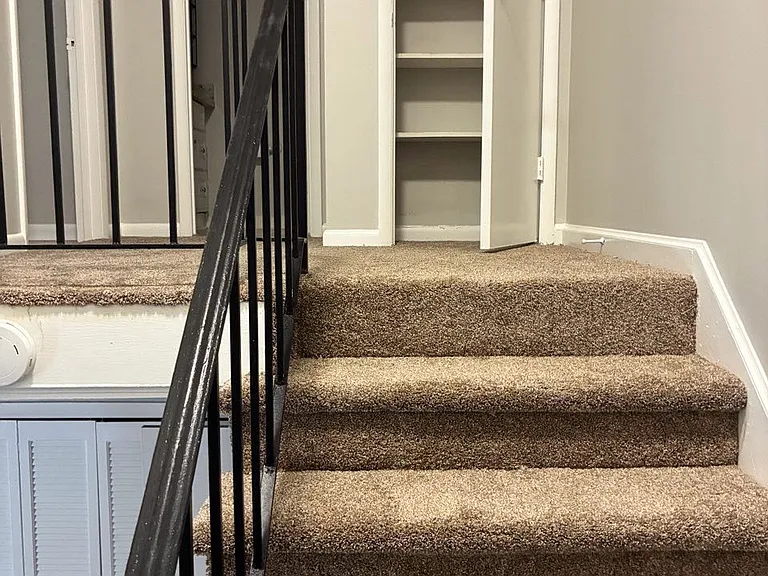 455 Mall Blvd #35 — Photo 14