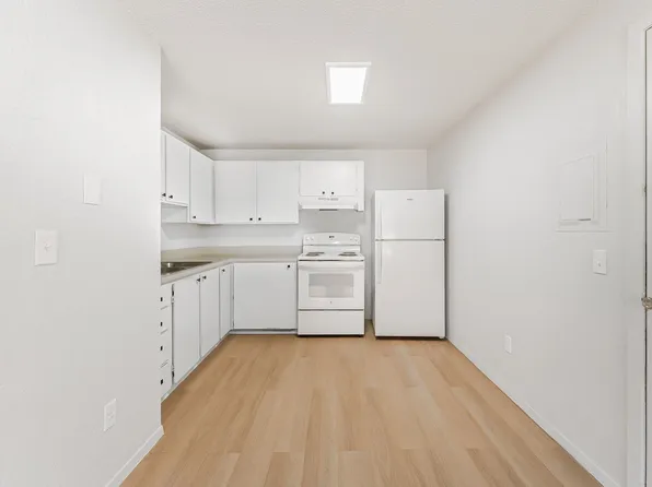 Cozy 2 Bedrooms, 1 Bath in excellent location!, 1321 W Sylvester St, Pasco, WA 99301