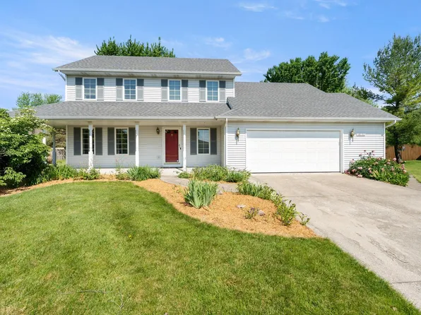 10232 Chapel Pines Pl, Fort Wayne, IN 46804