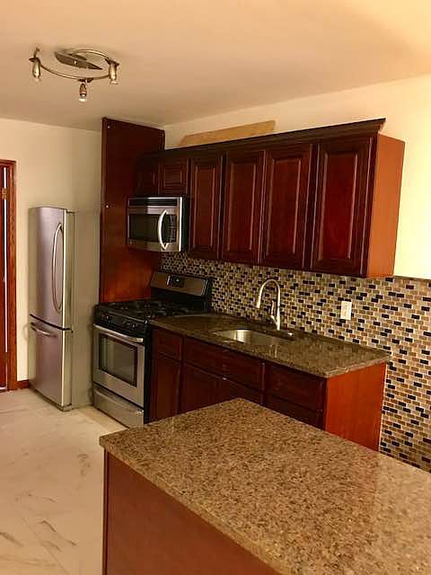 1st image of 145 Court St #3L