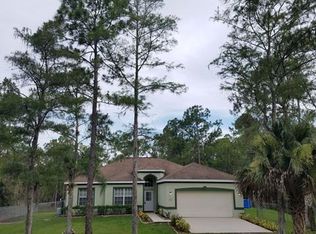 2810 52nd Ave NE, Naples, FL 34120