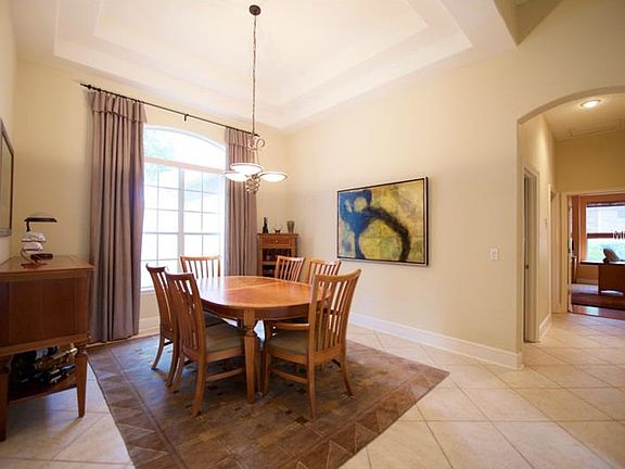 3rd image of 8208 Vineland Oaks Blvd