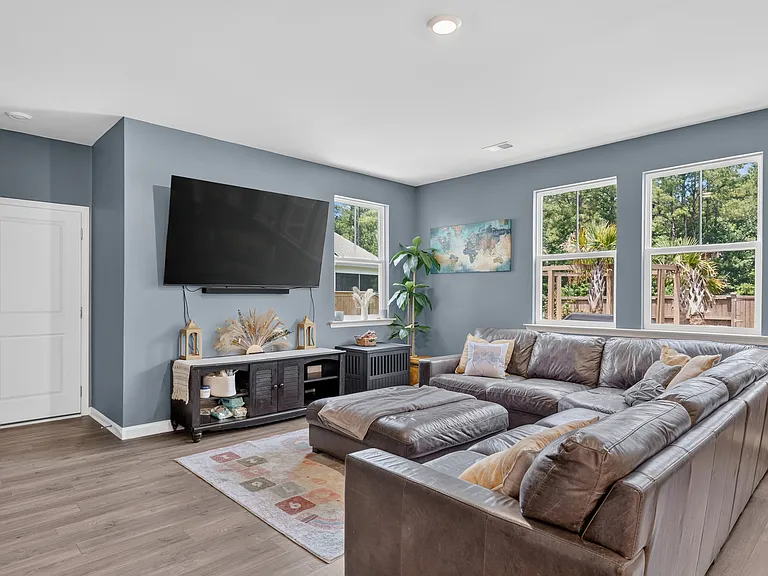 164 Garden Lily Ln — Photo 11