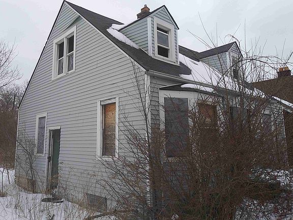 12033 Longview