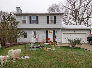 945 Creek Ct, Monroe, OH 45050