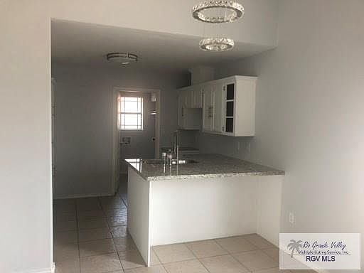 4th image of 1747 Red Bud Dr