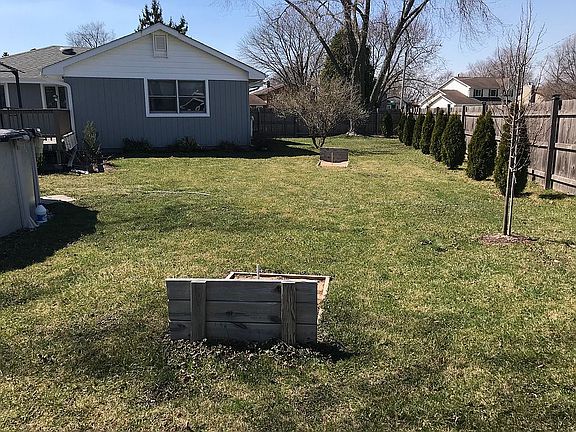 4th image of 37335 N Lake Shore Dr