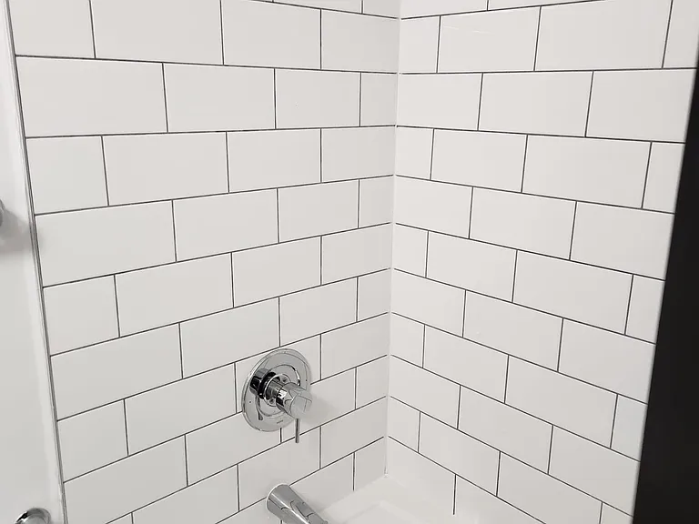 21 Stirling Ave S #17 — Photo 4