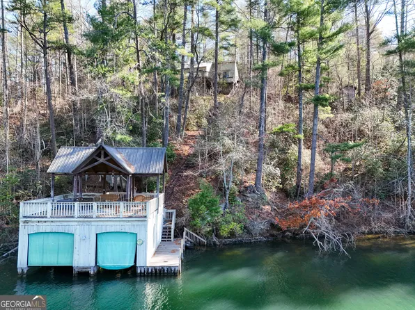91 Dragway Ln, Lakemont, GA 30552