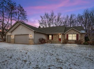7848 Kiely Way, Neenah, WI 54956