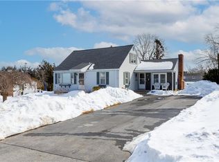 72 Westfield Dr, Cranston, RI 02920