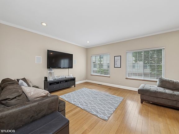 2nd image of 326 Southwicke Dr