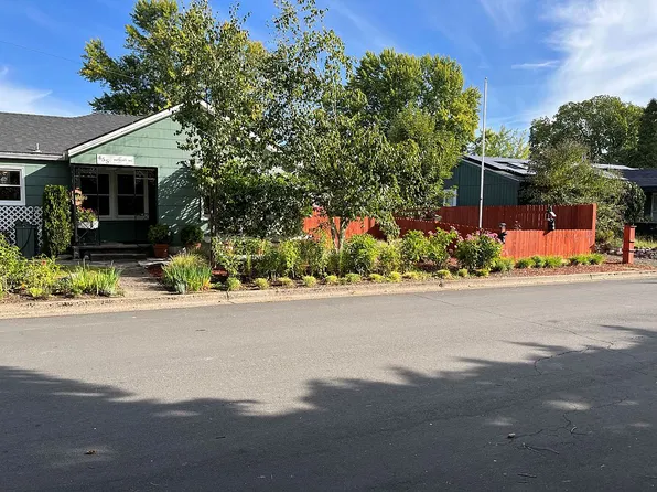 455 SE Mayberry Ave, Corvallis, OR 97333
