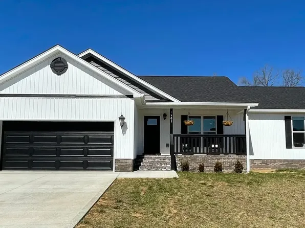 1901 Pembrooke Pine Ln, Cookeville, TN 38506