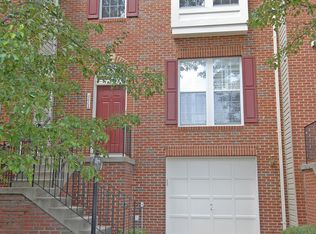 2004 Madrillon Springs Ct, Vienna, VA 22182