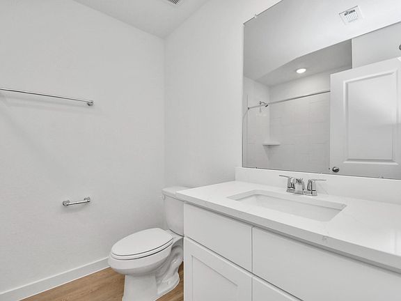 5th image of 1238 Sandy Shore Ln