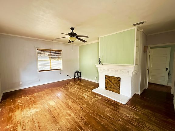 4th image of 405 N Pearl St