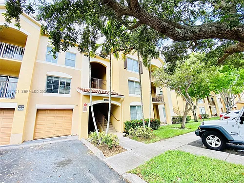4200 San Marino Blvd #205 Photo 1