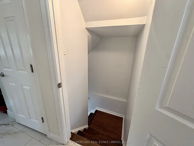 77 Horning Dr E — Photo 25