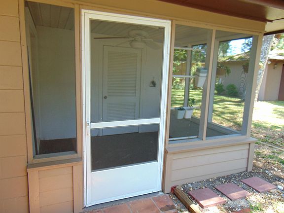 5th image of 702 Saint Augustine South Dr