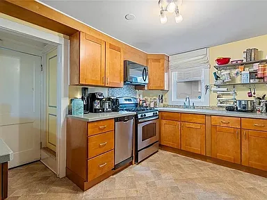 312 Elmwood Ave. - 3D TOUR