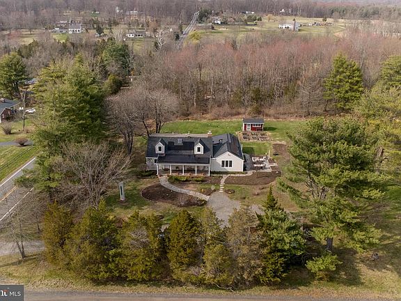 2nd image of 1714 Linvale Harbourton Rd #R