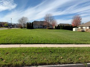 Veranda Ct, Manitowoc, WI 54220